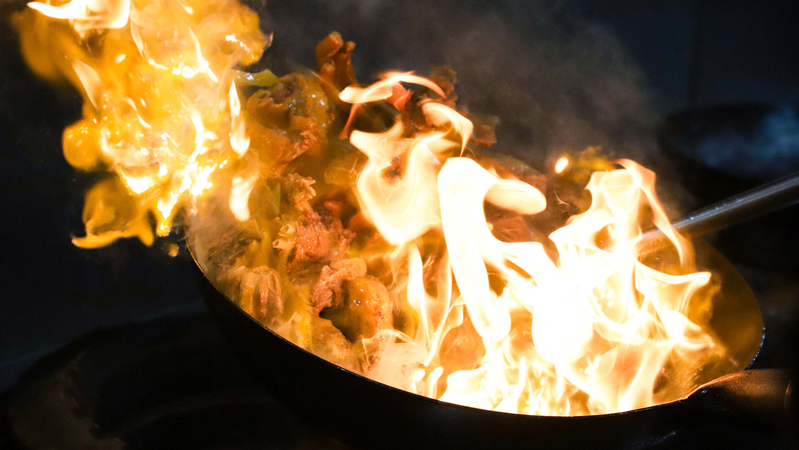 हार्बिन का दिलकश हंस स्टू: एक पाक यात्रा video poster