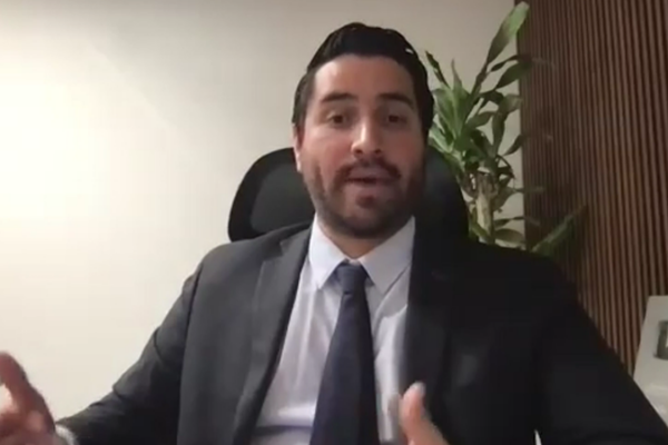 मैक्सिकन रिपोर्टर ने चीन की प्रशंसा की एक भरोसेमंद व्यापार साझेदार के रूप में video poster