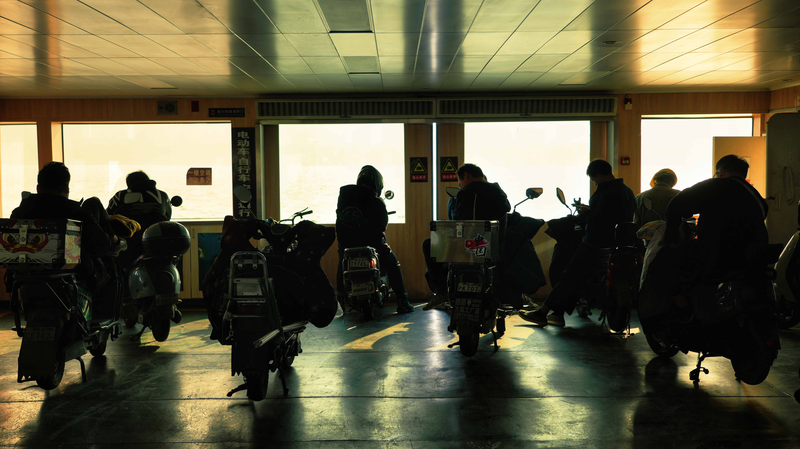 वुहान का ऐतिहासिक नाव आना-जाना यांग्त्ज़े के साथ video poster