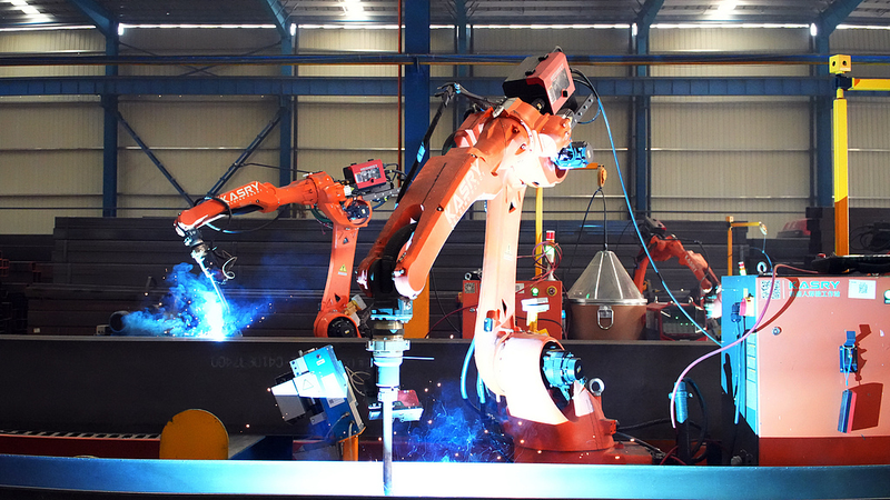 चीन ने उद्योगों और घरों में एआई परिवर्तन को अपनाया