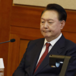 यून के लिए मार्शल लॉ जांच के बीच अभियोजकों ने विस्तारित निरोध की मांग की यून के लिए मार्शल लॉ जांच के बीच अभियोजकों ने विस्तारित निरोध की मांग की