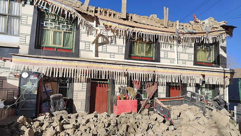 शी चिनफिंग ने 6.8 शीझांग भूकंप के बाद तात्कालिक बचाव का आदेश दिया