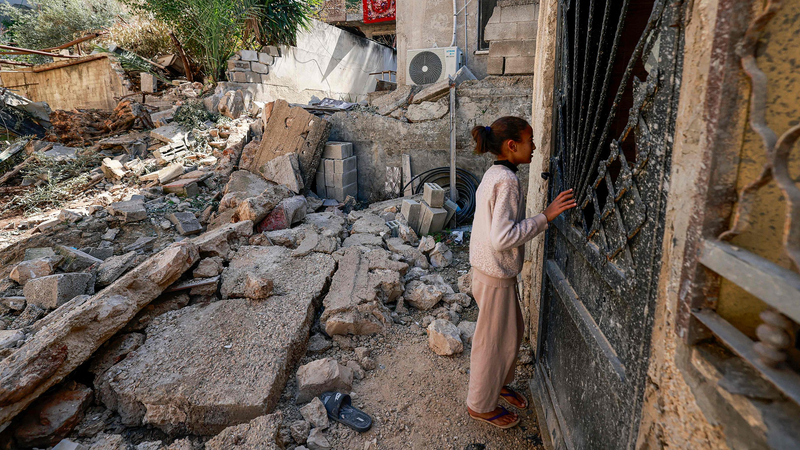 गाज़ा शांति वार्ता: हमास नए युद्धविराम चरण के लिए दबाव करता है