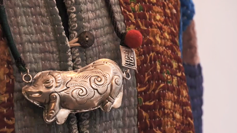 लंदन कारीगर ने प्राचीन चीनी हस्तकला को पुनर्जीवित किया video poster