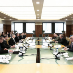 चीन उच्च गुणवत्ता वाली वृद्धि के लिए वैश्विक व्यवसायों का स्वागत करता है चीन उच्च गुणवत्ता वाली वृद्धि के लिए वैश्विक व्यवसायों का स्वागत करता है