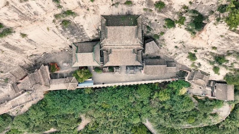 वाहुआंग मंदिर: हेबेई की चट्टान पर एक कालातीत चमत्कार वाहुआंग मंदिर: हेबेई की चट्टान पर एक कालातीत चमत्कार video poster