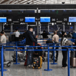 चीन की Q1 सेवा व्यापार 8.7% बढ़ी, बाजार गतिशीलता को बढ़ावा चीन की Q1 सेवा व्यापार 8.7% बढ़ी, बाजार गतिशीलता को बढ़ावा