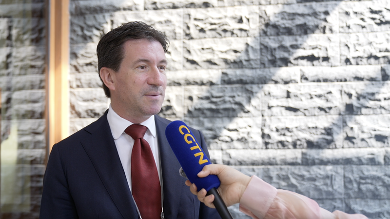 एकपक्षीय व्यापार सीमाएं वैश्विक अर्थव्यवस्था के लिए खतरा हैं, विशेषज्ञ चेतावनी देते हैं video poster