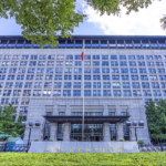 चीन ने 11 अमेरिकी फर्मों के साथ अविश्वसनीय इकाई सूची का विस्तार किया चीन ने 11 अमेरिकी फर्मों के साथ अविश्वसनीय इकाई सूची का विस्तार किया