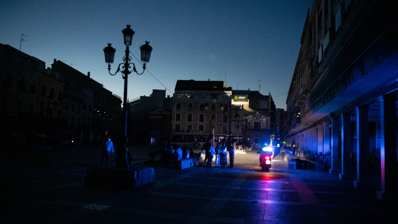 स्पेन और पुर्तगाल में ऐतिहासिक बिजली गुल: एक चेतावनी