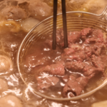 हॉट पॉट डिलाइट्स: चोंगकिंग मसाला और चाओझो ताजगी हॉट पॉट डिलाइट्स: चोंगकिंग मसाला और चाओझो ताजगी