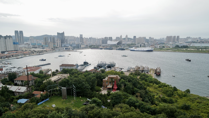 यंताई पर्वत: शेडोंग में तटीय आकर्षण शहरी विरासत से मिलती है video poster