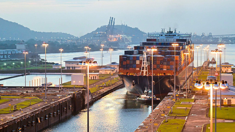 चीन ने सीके हचिसन पोर्ट्स डील में सतर्कता की अपील की