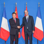 चीन और फ्रांस ने गहरे आर्थिक संबंधों की प्रतिज्ञा की चीन और फ्रांस ने गहरे आर्थिक संबंधों की प्रतिज्ञा की