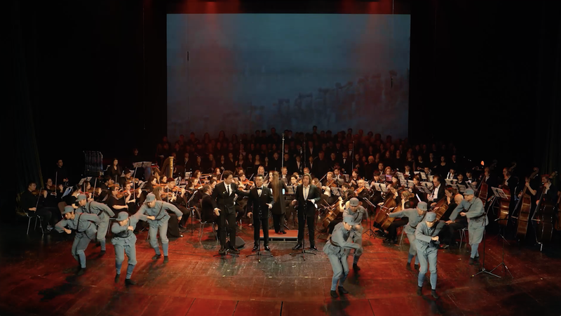 स्मृति में एकजुट: चीन-रूस संगीत कार्यक्रम WWII विरासत का सम्मान करता है video poster