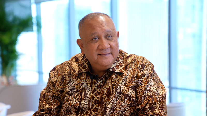 स्टैन चार्ट इंडोनेशिया में चीनी निवेश के लिए रास्ता बनाता है video poster