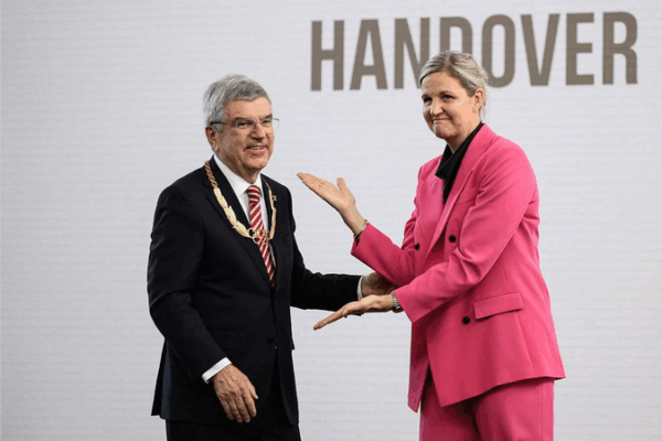 कोवेंट्री की ऐतिहासिक आईओसी नियुक्ति वैश्विक खेलों में एक नए युग की शुरुआत करती है