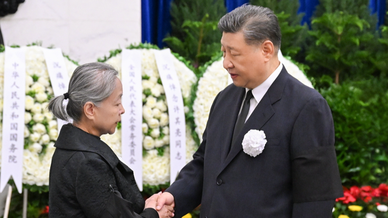 पूर्व सैन्य नेता Xu Qiliang का अंतिम संस्कार सम्मान