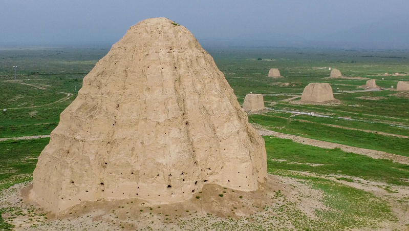 क्षितिज Xixia के रहस्यमय कब्रों का उद्घाटन क्षितिज Xixia के रहस्यमय कब्रों का उद्घाटन video poster