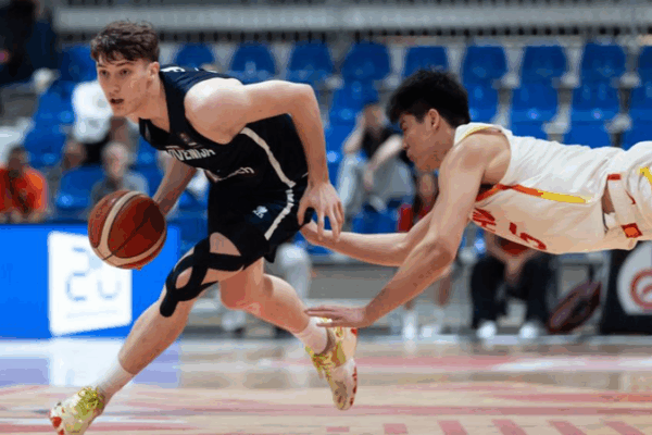 चीन की U19 FIBA यात्रा स्विट्जरलैंड में तीसरी हार से ठप पड़ती है चीन की U19 FIBA यात्रा स्विट्जरलैंड में तीसरी हार से ठप पड़ती है