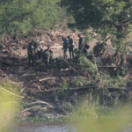 टेक्सास बाढ़: बचाव प्रयासों के बीच 100 से अधिक लोगों की मौत टेक्सास बाढ़: बचाव प्रयासों के बीच 100 से अधिक लोगों की मौत