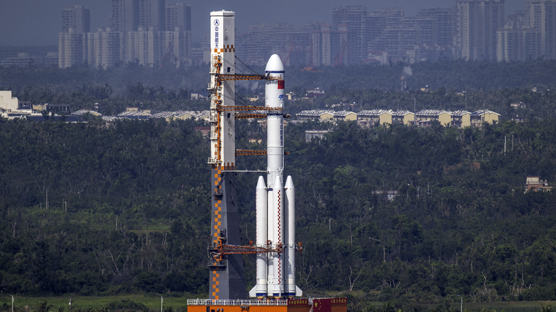 लाइव विशेष: तियानझोउ-9 लॉन्च अंतरिक्ष स्टेशन मिशन को ईंधन देता है video poster