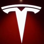 टेस्ला को ऑटोपायलट क्रैश वर्डिक्ट में $242M देने का आदेश टेस्ला को ऑटोपायलट क्रैश वर्डिक्ट में $242M देने का आदेश