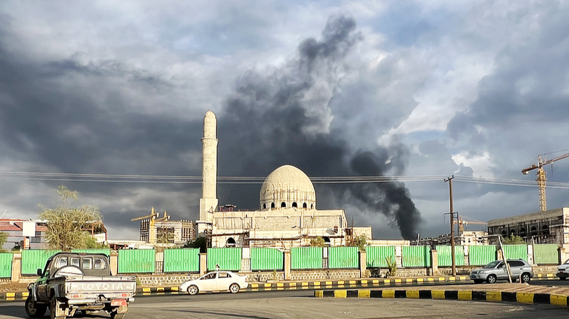 सानाअ पर इजराइली हमलों में छह की मौत, दर्जनों घायल सानाअ पर इजराइली हमलों में छह की मौत, दर्जनों घायल