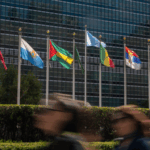 चीनी प्रधानमंत्री ली क्वियांग UNGA के 80वें सत्र के लिए न्यूयॉर्क पहुंचे चीनी प्रधानमंत्री ली क्वियांग UNGA के 80वें सत्र के लिए न्यूयॉर्क पहुंचे