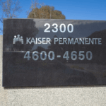 काइज़र पर्मानेंटे वर्कर्स ने पश्चिमी तट पर ऐतिहासिक हड़ताल की काइज़र पर्मानेंटे वर्कर्स ने पश्चिमी तट पर ऐतिहासिक हड़ताल की