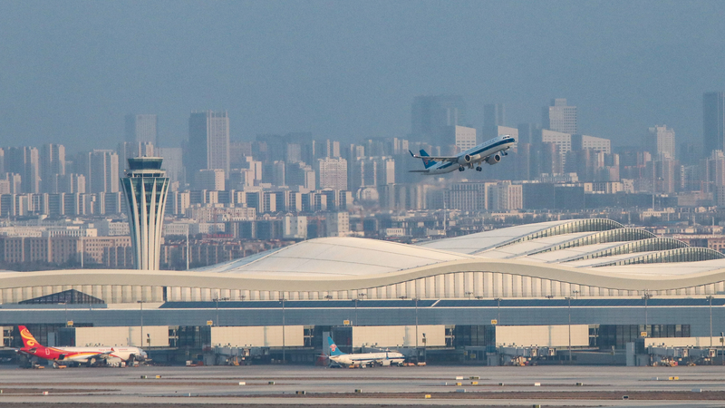 शिनजियांग चीनी मुख्य भूमि में एक प्रमुख बेल्ट और रोड हब के रूप में उभर रहा है