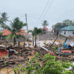 सुपर टाइफून फंग-वोंग ने ऑरोरा, फिलीपींस में लैंडफॉल किया सुपर टाइफून फंग-वोंग ने ऑरोरा, फिलीपींस में लैंडफॉल किया