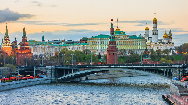 चीनी प्रधानमंत्री ली कियांग 24वें एससीओ बैठक के लिए मास्को पहुंचे