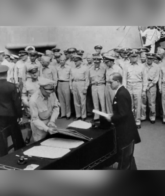 रूस ने जापान से कहा: जैसे जैसे एशिया की भू-राजनीति विकसित होती है, द्वितीय विश्व युद्ध के सबक पर ध्यान दें video poster