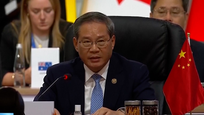 चीनी प्रधानमंत्री ली ने जी20 में मुक्त व्यापार और खुली अर्थव्यवस्था का आग्रह किया चीनी प्रधानमंत्री ली ने जी20 में मुक्त व्यापार और खुली अर्थव्यवस्था का आग्रह किया video poster