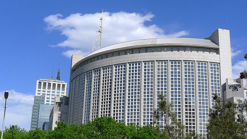 कैसे 'शांति के लिए संघर्ष' कूटनीति ने चीन की जापान की ताइवान टिप्पणियों की प्रतिक्रिया को मार्गदर्शन किया