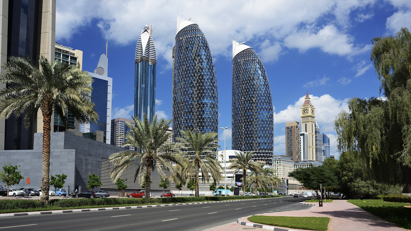 चीन और यूएई ने मजबूत आर्थिक संबंध बनाए, व्यापार 2025 में $100bn से अधिक होगा video poster