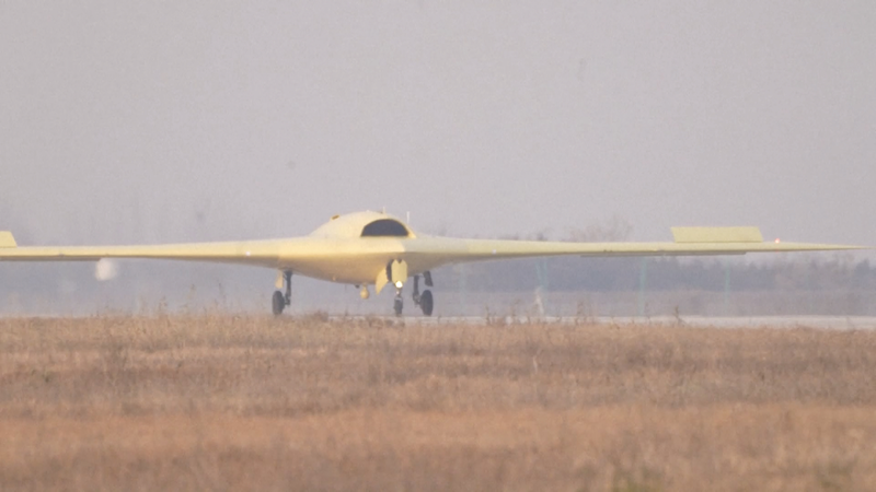 चीन का CH-7 स्टील्थ UAV पहला उड़ान भरा