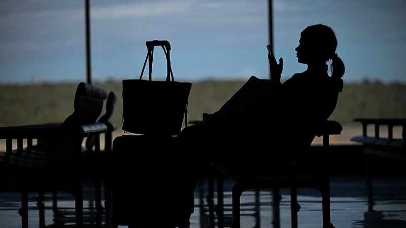 लाइव फ्लाइट राडार दिखाता है वेनेजुएला हवाई क्षेत्र बंद video poster