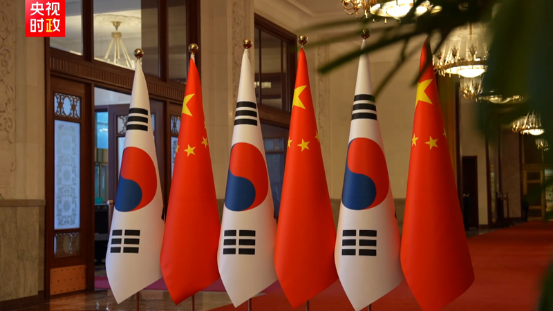 शी जिनपिंग ने आरओके राष्ट्रपति ली जे म्युंग का बीजिंग में स्वागत किया