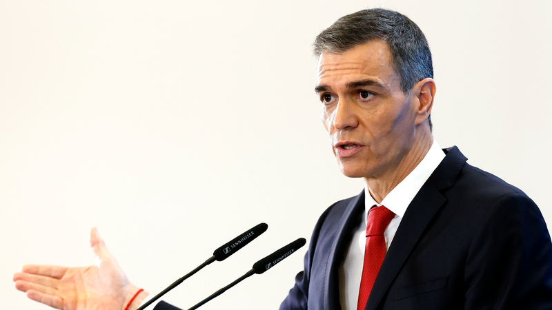 स्पेन के पीएम सांचेज़ ने वेनेजुएला में अमेरिकी ऑपरेशन को खतरनाक उदाहरण बताया