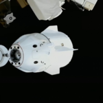 आईएसएस ने पहली चिकित्सा निकासी की: चार अंतरिक्ष यात्री जल्दी लौटे