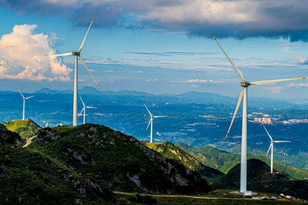 वास्तविकता की जाँच: चीन की पवन ऊर्जा वैश्विक रूप से अग्रणी, सिर्फ निर्यात नहीं