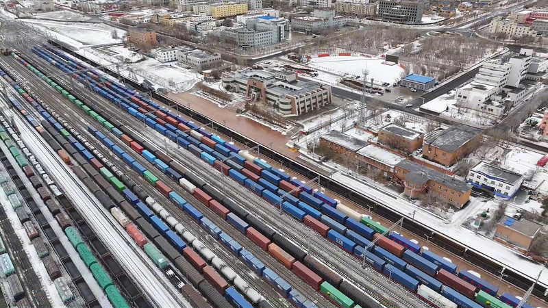 अलाटाओ पास चीन-यूरोप माल ढुलाई में 2025 में शीर्ष स्थान पर video poster