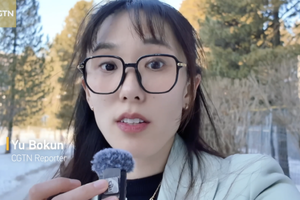 दावोस 2026: $10 बिलियन कहां निवेश करें? एआई सबसे ऊपर video poster