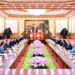 चीन, कनाडा मजबूत रणनीतिक साझेदारी बनाते हैं